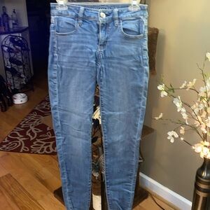 American Eagle jeggings size 4 next level strerch